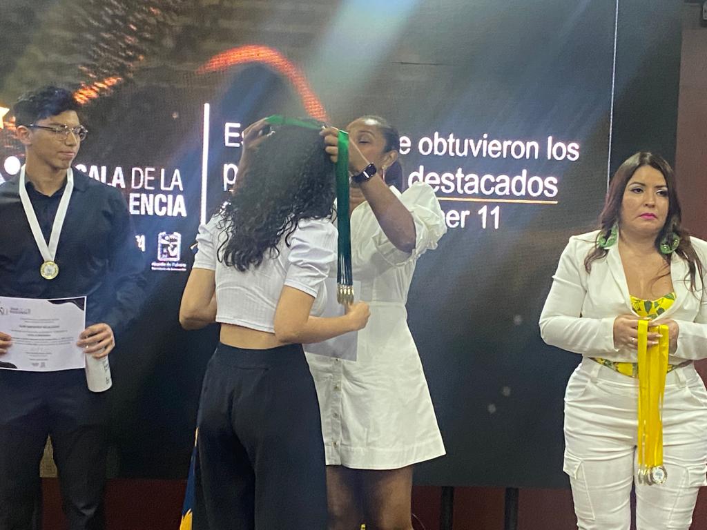 Premio a la Excelencia - Liceo La Enseñanza